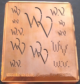 WV - Kupfer Monogrammschablone 12 x WV