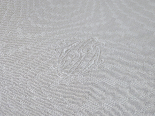 Weiße Tischdecke handgewebtes Leinen glänzendes Wellenmuster MONO OS 132x164  1910