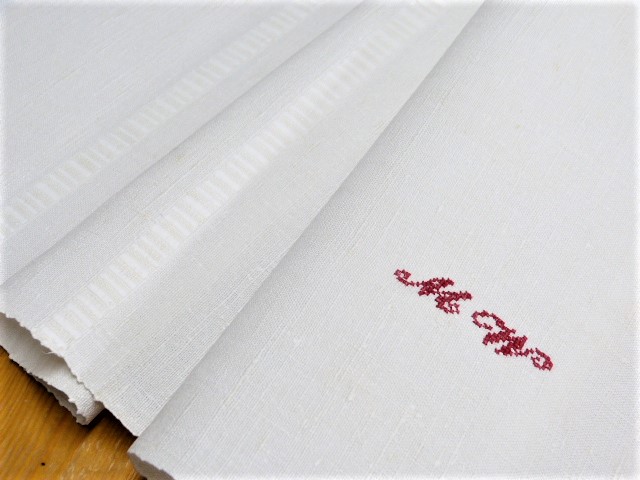 Handgewebtes Leinentuch Handtuch rotes Mono MW handgenäht mehrere Musterstreifen ca. 80x95