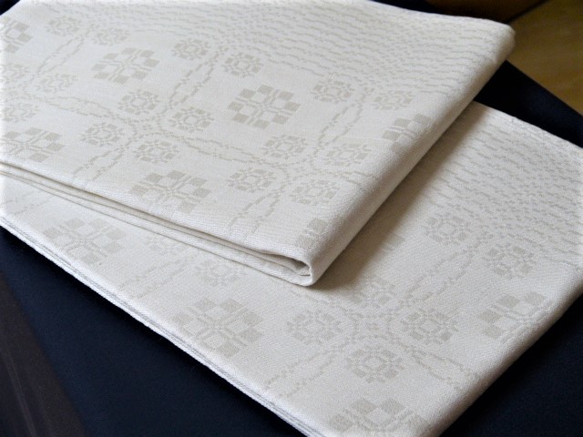 Tischdecke Leinen handgewebt ecrufarben grafisches Muster 105 x 145 cm