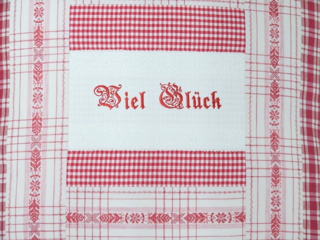 Kissen Spruch  Viel Glück  rot karierte Baumwolle verschiedene Muster feine Klöppelspitze 40x40