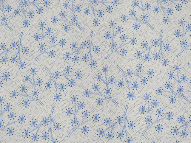 Bauernstoff blau weiße Blumenrispen Baumwolle 128 x 368