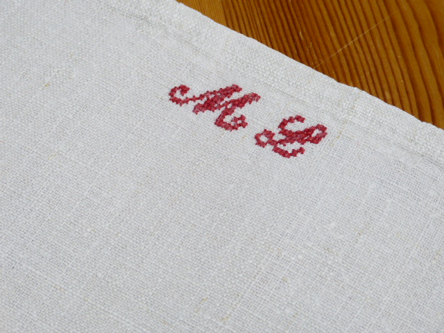 Handgewebtes Leinentuch Handtuch rotes Mono ML 38x125 4 enge Querstreifen
